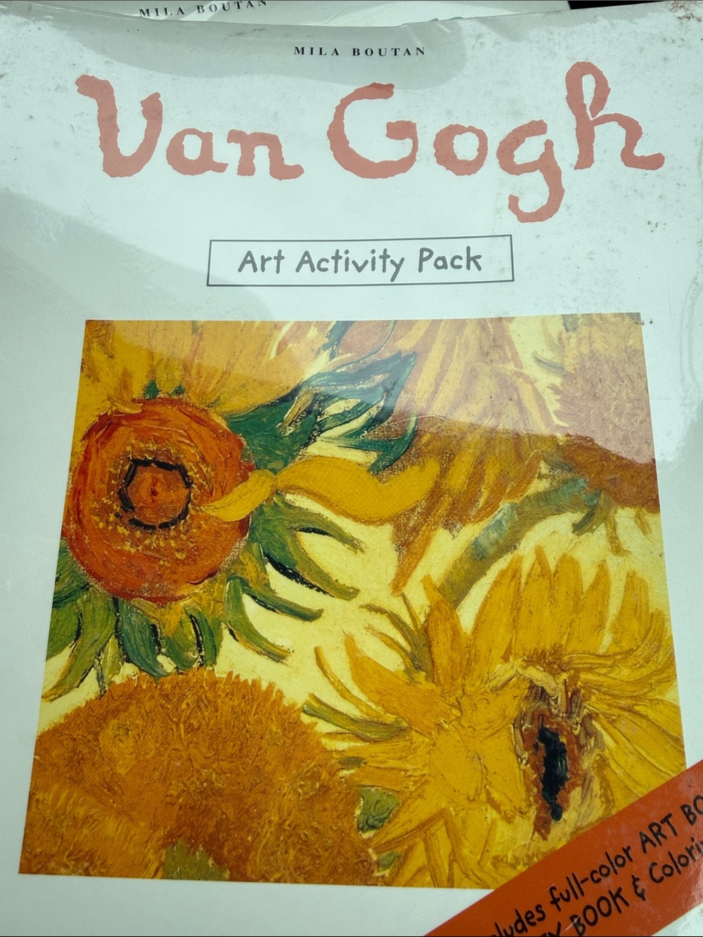Art activities pack books